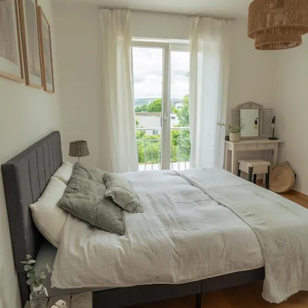 Haus Mit Garten In Traumlage Σπίτι διακοπών *